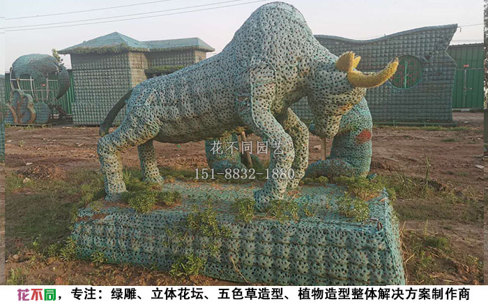 植物綠雕動物造型骨架-公?，F(xiàn)場實拍圖