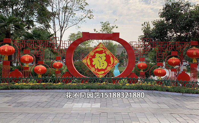 國(guó)慶綠雕工藝圖片-大紅燈籠高高掛